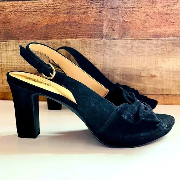 Naturalizer Fawn Heeled Peep Toe Leather Slingback Sandal - Picture 3 of 8